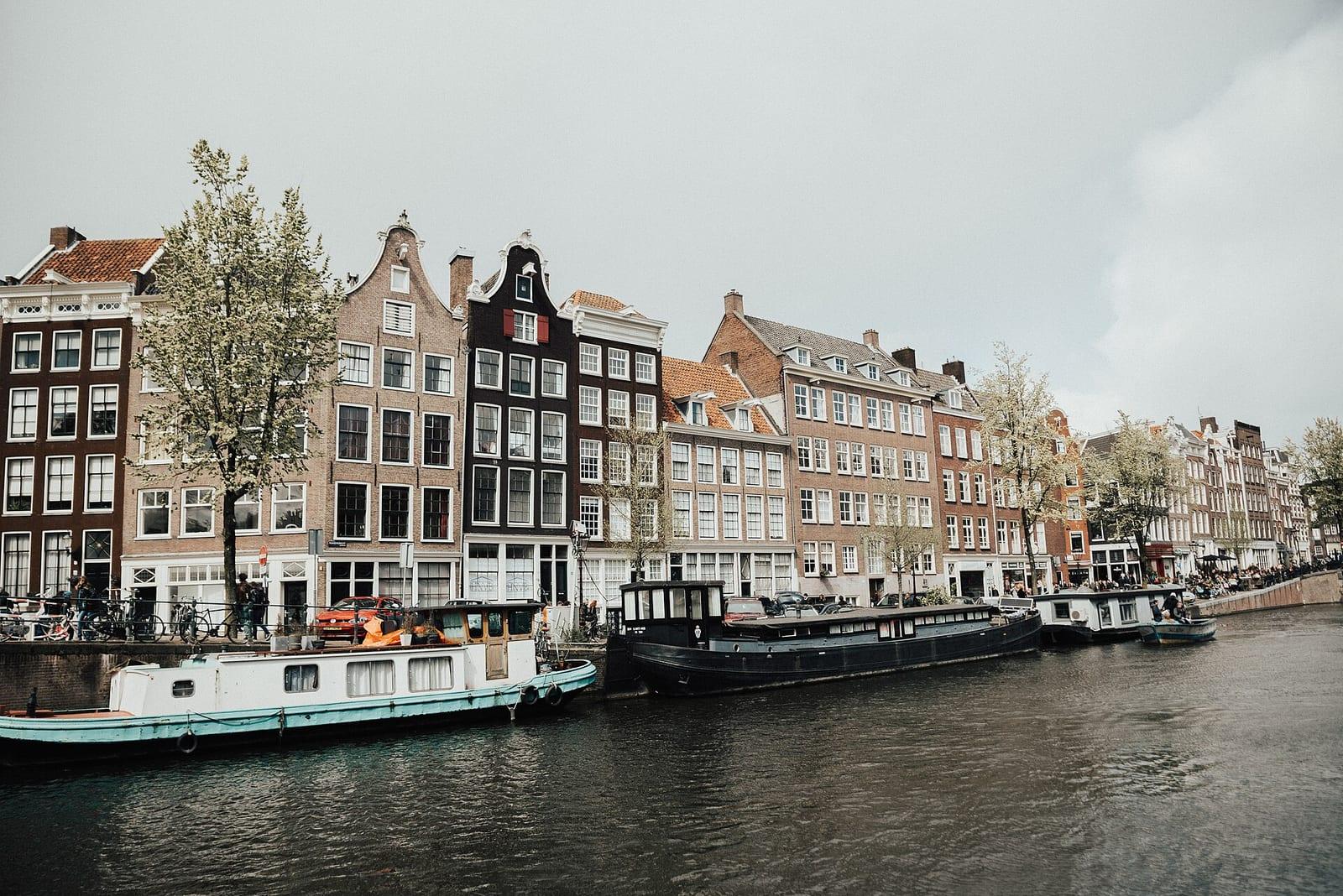 Grachtenpanden in Amsterdam