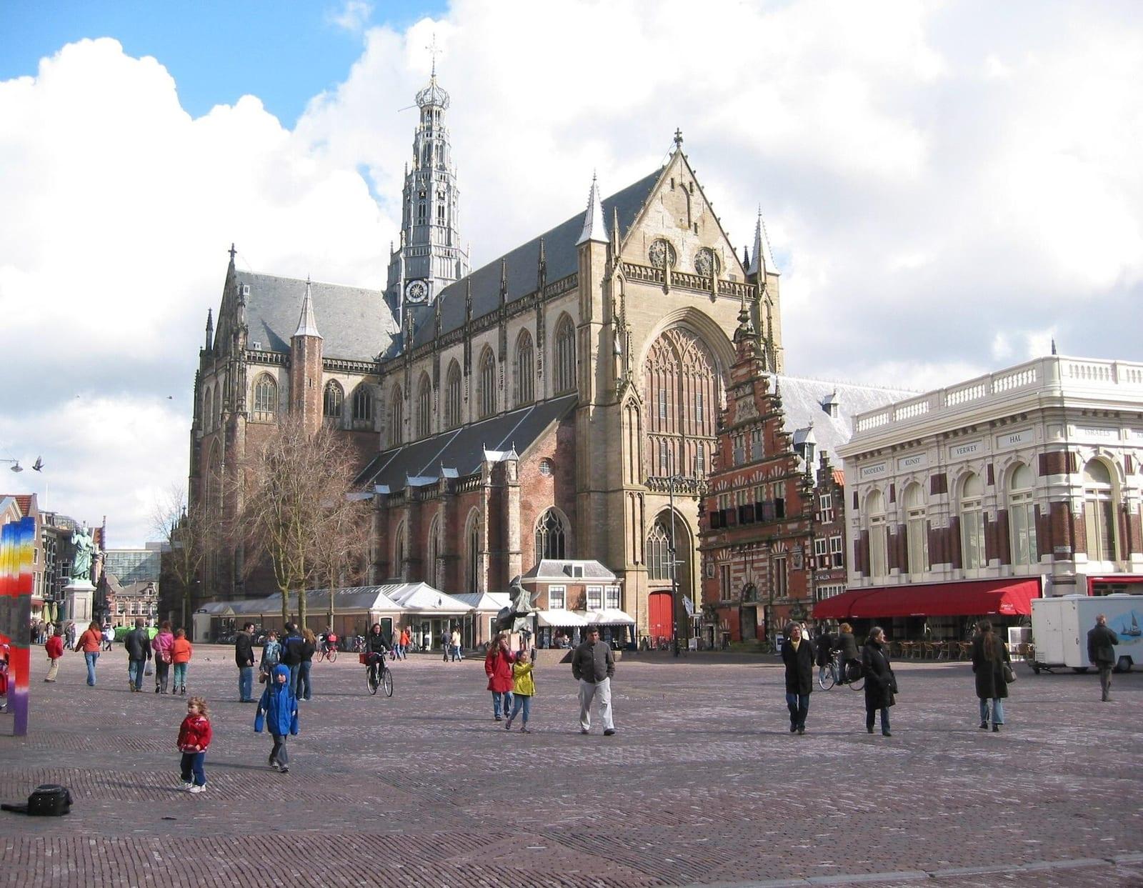 Straatbeeld in Haarlem